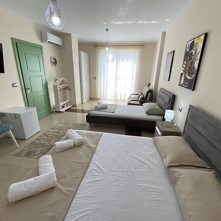 Tinas Rooms Durrës 외부 사진