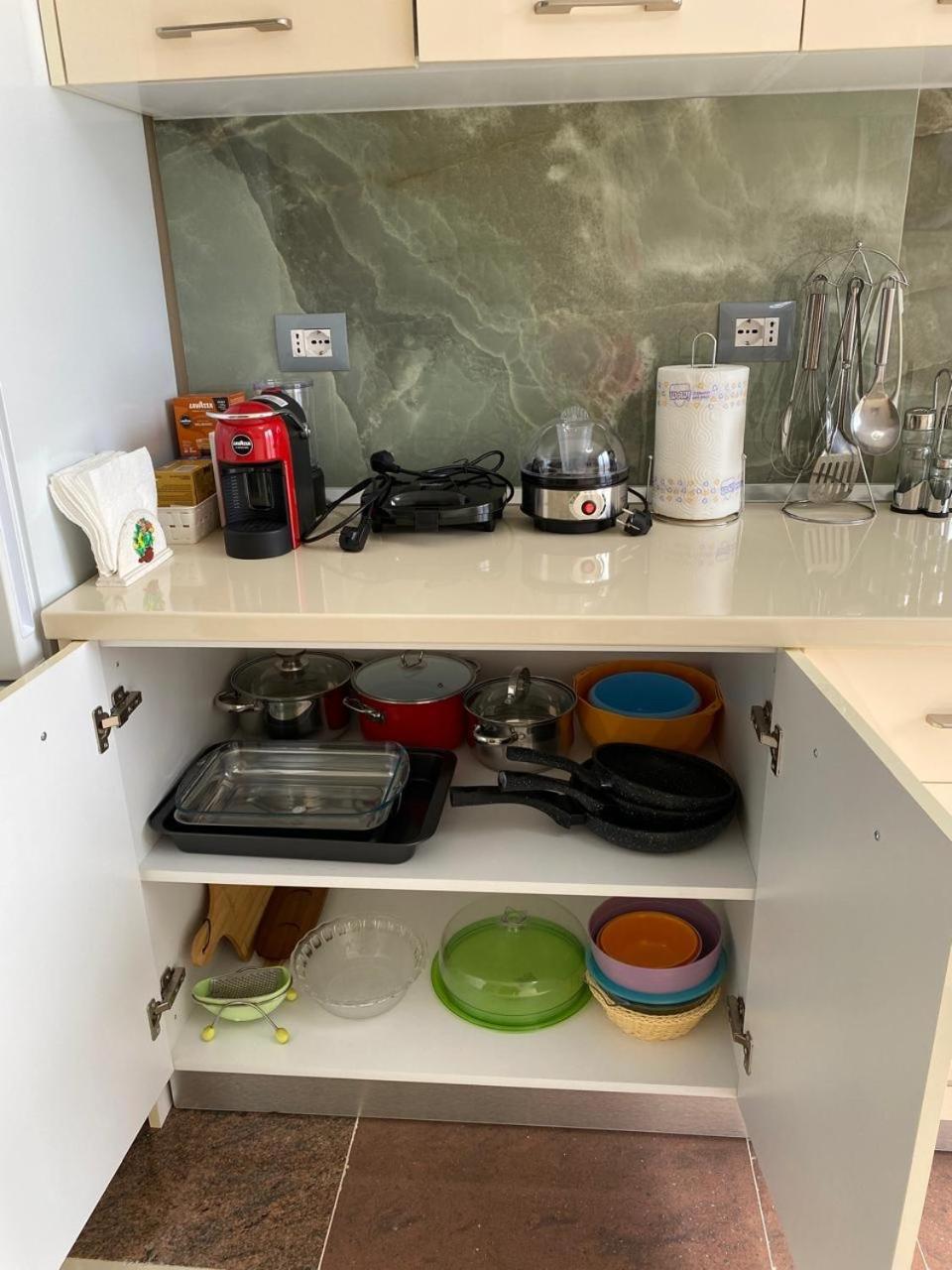 Tinas Rooms Durrës 외부 사진